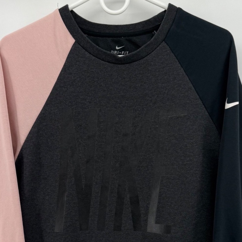 Nike Dri-FIT Sweatshirt Womens Small Colorblock Pink Black Charcoal Crewneck